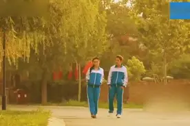 俩个男孩同时追我，我该如何选择？