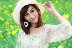 阳光明媚的下午 点一首《123我爱你》送给天下的情侣 甜蜜幸福！