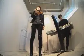 Tensi Love:永恒的爱,叙事般的腔调唱出动人的歌曲