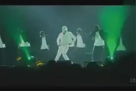 帅炸！Bigbang小狮子权志龙再现经典：迈克杰克逊舞蹈图片