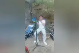 陕北后生吹唢呐真是一绝！太厉害了！图片