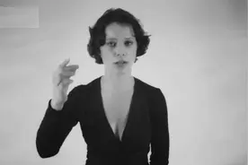 牛人 美女口技 一张嘴里8个声音 太震撼了图片