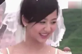 张一山杨紫姐弟恋修成正果，隆重举办婚礼视频封面