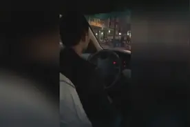实拍，西安出租车司机拒载时的低劣素质！图片
