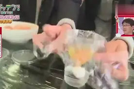 没有蛋壳的鸡蛋也能孵出小鸡！涨知识了！图片