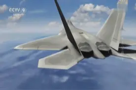 美军描述未来空战：F-22花样吊打苏-27机群视频封面