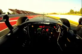 F1车手眼睛视角，OMG，看着要一路尖叫！图片