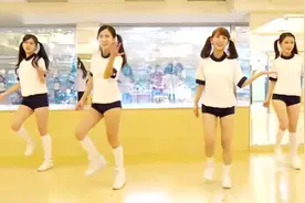4位可爱妹子跳《小苹果》，颜值秒杀韩国女团！图片
