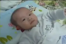 刚过100天，宝宝竟然开口叫妈妈，宝宝厉害妈妈暖心图片