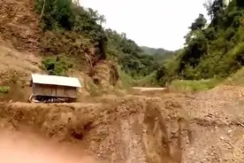 山洪爆发全过程 真实见证山洪的威力和可怕