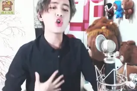 东北帅气男主播，直播间翻唱权志龙嗨曲，蛮好听的图片