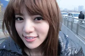 被称为藏族第一美女   出生四川成名于日本图片