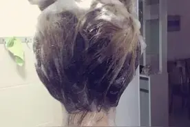 搞笑精选：上次蹦极推女朋友下去的时候图片