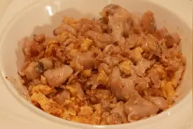 夏天吃不到肥美的秋蟹怎么办？教你用鸭蛋做出蟹黄味儿图片
