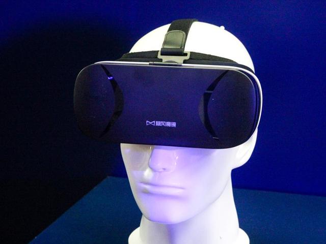 暴风魔镜4代手柄怎么配对,vr体验零距离:暴风魔镜4黄金版评测 - 冷