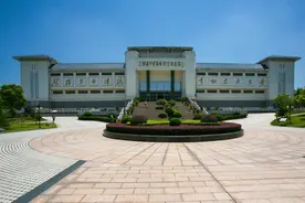 法西斯式人间地狱图片