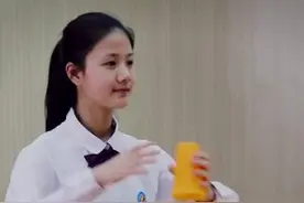 00后女生唱《稻香》一夜成名，一天10余人要联系方式图片