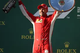 （体育）（1）赛车——F1澳大利亚大奖赛：维泰尔夺冠图片