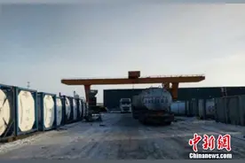俄罗斯植物油受中国民众青睐 黑龙江黑河口岸进口植物油猛增图片