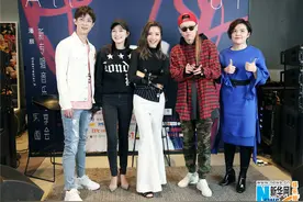 潘辰发专辑秀live唱功 放飞自我“怼”老板图片