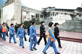 成都女子监狱16名服刑人员走出高墙  走进映秀 感悟“生命”图片