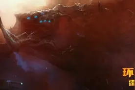 《环太平洋：雷霆再起》：宇宙最强机甲大招齐放，炫酷武器火力全开图片