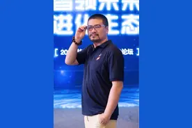 Q币之父留汉创业,打造出全国首款人工智能炒股神器图片
