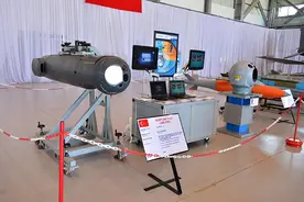 讲武谈兵｜谁的战机谁做主：“枭龙”配土耳其产吊舱未必不利图片