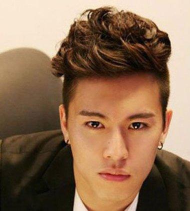 15款英气男人的烫发发型,完美展现男生酷帅时尚个性