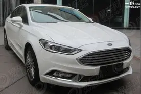 油耗仅4.2L 国产蒙迪欧混动版内饰相当壕图片