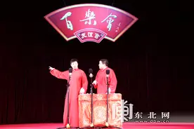 “陕北说书”亮相冰城 东北西北曲艺融合交流图片