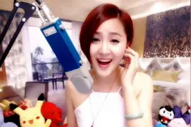 程冯冯《火火的爱》是谁在马背上唱情歌 柔柔的叫一声好哥哥图片