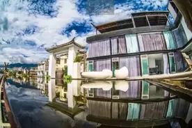 嘲风|隐藏在村舍里的绝美海景客栈，为了它也要来大理度假图片