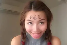 从兼职模特到综艺大咖，90后学生妹穆雅斓的网红炼成记图片