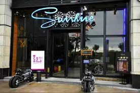 惠州这家主题餐吧居然邀请钢铁侠坐镇！光靠颜值就甩别人几条街图片