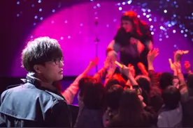 许嵩《最佳歌手》重金打造最具悬疑情节MV 画面超惊悚