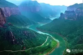 宝泉风景区原是一个水库，现在为什么这么火图片
