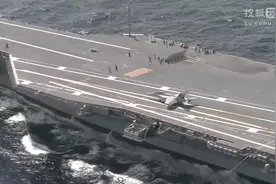 美国福特号航母完成首次舰载机电磁弹射起飞视频封面