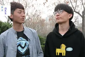 不能吃辣就别吃啊，还让老婆吃，这是不是作死的原因