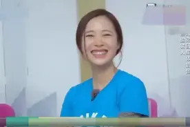 蔡少芬怒拍邓超的脸，可怜的邓超给当陈赫惩罚了