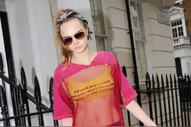 鬼马超模Cara Delevingne演绎最潮运动范儿图片