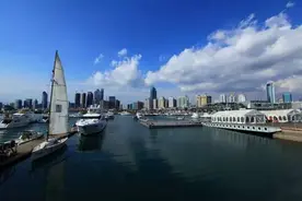 山东第一美女居然在青岛，快看看你认不认识！图片