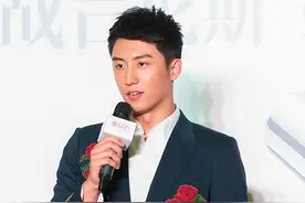 黄景瑜:简单是我一直所向往的 爱情和生活都是图片