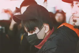 易烊千玺抵达纽约 格莱美之行大幕初启图片