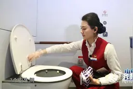 山东之美③丨高铁守厕姑娘：每个岗位都是成就自己的舞台图片