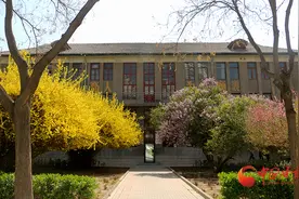 花开甘肃高校之兰州城市学院篇｜烂漫花开醉人眼 一路繁“花”相送来图片
