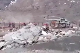 印度空军米-17直升机在喜马拉雅山区坠毁视频曝光图片