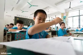 被反噬的华罗庚金杯赛 “小升初暗战”与“减负风暴”下的竞赛、培训和招生图片