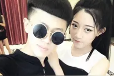 快手牌牌琦是谁个人资料介绍 牌牌琦与女友亲密合照流出图片