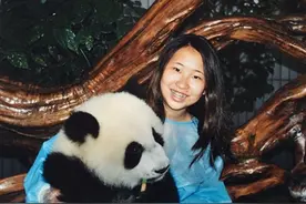 荷兰华人女孩寻成都亲生父母：我想找到自己的根图片